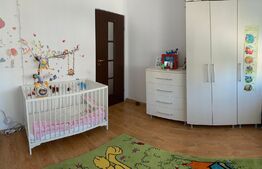 Apartament 3 camere, 2 bai 71 mp, parcare, zona Stejarului!