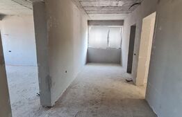 Casa individuala, 5 camere, 714 mp de teren, la 5 minute de Vivo