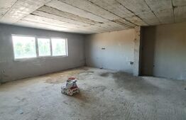 Casa individuala, 5 camere, 714 mp de teren, la 5 minute de Vivo