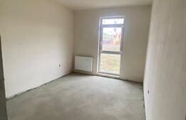 Apartament cu 3 camere decomandat cu 2 bai zona Regal