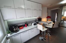 Apartament la cheie, 2 camere decomandate, 2 balcoane, 65 mp, cartier Bună Ziua
