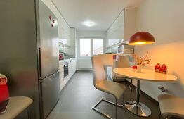 Apartament la cheie, 2 camere decomandate, 2 balcoane, 65 mp, cartier Bună Ziua