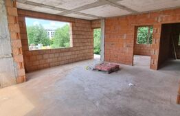 Oportunitate!Apartament cu 3 camere, etaj intermediar, orientat Sud-Est, bloc tip Villa langa ViVO