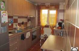 Vanzare mansarda 2 camere, 61 mp, POD amenajat de 35 mp, zona Florilor!