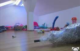 Vanzare mansarda 2 camere, 61 mp, POD amenajat de 35 mp, zona Florilor!