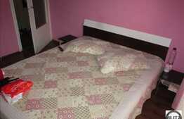 2 camere, decomandat, 50 mp, parcare, boxa la subsol, 2 balcoane, zona buna!