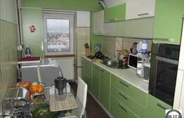 3 camere, decomandat, 65 mp utili, 2 balcoane, boxa la subsol, zona FSEGA!