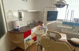 Apartament cu 3 camere decomandat cu balcon zona Primaverii