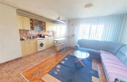 Apartament spatios cu 3 camere, 74 mp, zona strazii Parang