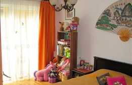 2 camere, 57 mp plus balcon de 7 mp, zona Porii! Etaj intermediar! Decomandat!