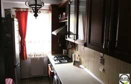 2 camere, 57 mp plus balcon de 7 mp, zona Porii! Etaj intermediar! Decomandat!