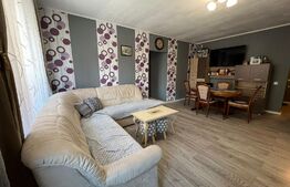 Apartament 3 camere, 60 mp, parcare, zona Stejarului 