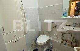 Apartament cu 3 camere, decomandat, nemobilat, 68 mp, cu parcare, zona Plopilor