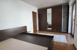 Apartament 3 camere, 68 mp, Sub Cetate