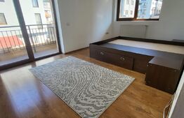 Apartament 3 camere, 68 mp, Sub Cetate