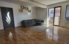 Apartament 3 camere, 68 mp, Sub Cetate