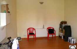 Vanzare apartament cu 2 camere , loc parcare, la 3 minute de P-ta Mihai Viteazu