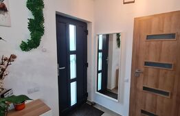 Casa insiruita, 4 camere, 105 mp utili, incalzire in pardoseala, acces restrictionat, zona Vivo