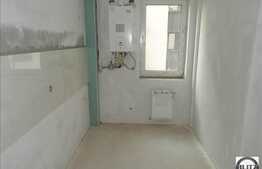 2 camere, decomandat, etaj intermediar, imobil nou, zona Piata Mihai Viteazu!