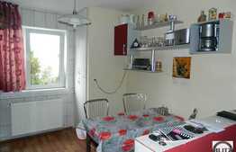 Apartament 3 camere, decomandat, 65 mp utili, loc parcare, boxa, zona Mehedinti!