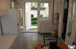 Apartament 1 camera cu scara interioara in zona Operei Maghiare