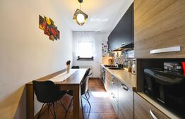 Apartament luminos, balcon, priveliste, parcare! Zona Subcetate!