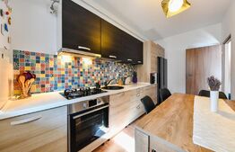 Apartament luminos, balcon, priveliste, parcare! Zona Subcetate!