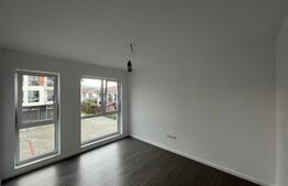 Apartament 3 camere, etaj intermediar, parcare, bloc NOU, zona Terra