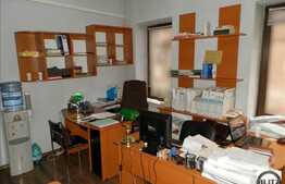 Vanzare apartament 2 camere, 33 mp utili, zona Piata Stefan cel Mare!