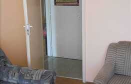 De vanzare apartament 3 camere, semidecomandat, balcon 3 mp, zona strazii Donath