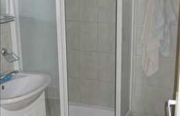 De vanzare apartament 3 camere, semidecomandat, balcon 3 mp, zona strazii Donath