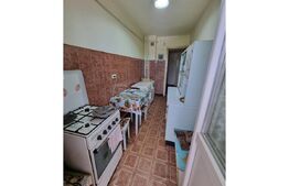 Apartament 2 camere, 48mp, etaj intermediar, zona La Terenuri