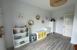 Duplex, 160 mp, 200 mp teren, strada privata, zona Andrei Muresanu