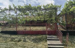 EXCLUSIVITATE ! Casa cu teren de 1 ha, la 40 km de Cluj, Zona Ceanu Mare 