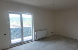 EXCLUSIVITATE! Apartament cu 3 camere, 69 mp, parcare subterana, etaj intermediar, 2 balcoane, Terra!