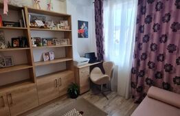 Comision 0 Casa 4 camere, 2 parcari, Eroilor