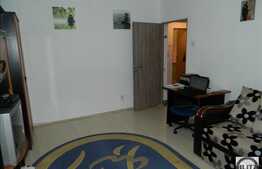 Apartament cu 2 camere, 58 mp, decomandat, mobilat modern, zona Podului Calvaria