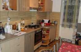 Apartament cu 2 camere, 58 mp, decomandat, mobilat modern, zona Podului Calvaria