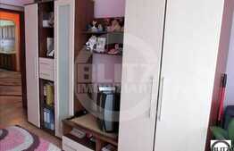 De vanzare 3 camera,  decomandat, 78 mp, zona strazii Florilor