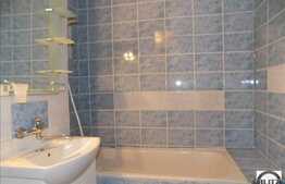 3 camere, 66 mp utili, decomandat, partial mobilat, parcare, zona Aurel Vlaicu!