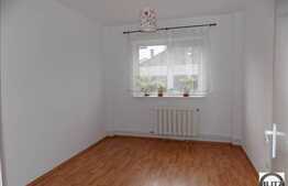 3 camere, 66 mp utili, decomandat, partial mobilat, parcare, zona Aurel Vlaicu!