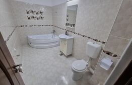 Apartament cochet, etaj intermediar, parcare, 39mp, zona Florilor