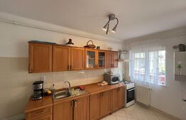 Apartament 2 camere, 58mp, etaj intermediar, parcare, zona Eroilor