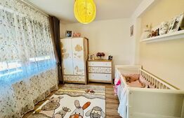 Duplex cochet, 4 camere, 2 bai, 2 locuri de parcare, 90mp, 182mp gradina, zona Cetatii