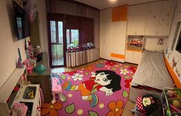 Apartament 3 camere, parcare, zona Florilor