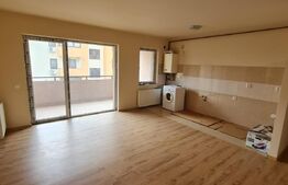 Apartament semidecomandat, 3 camere, 2 balcoane, zona Terra