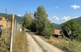 Teren intravilan, 2330 mp, zona Muntelui Rece 