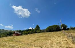 Teren intravilan, 2330 mp, zona Muntelui Rece 