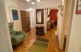 Apartament cu 4 camere decomandat etaj intermediar cu balcon zona Primaverii