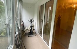 Apartament cu 4 camere decomandat etaj intermediar cu balcon zona Primaverii